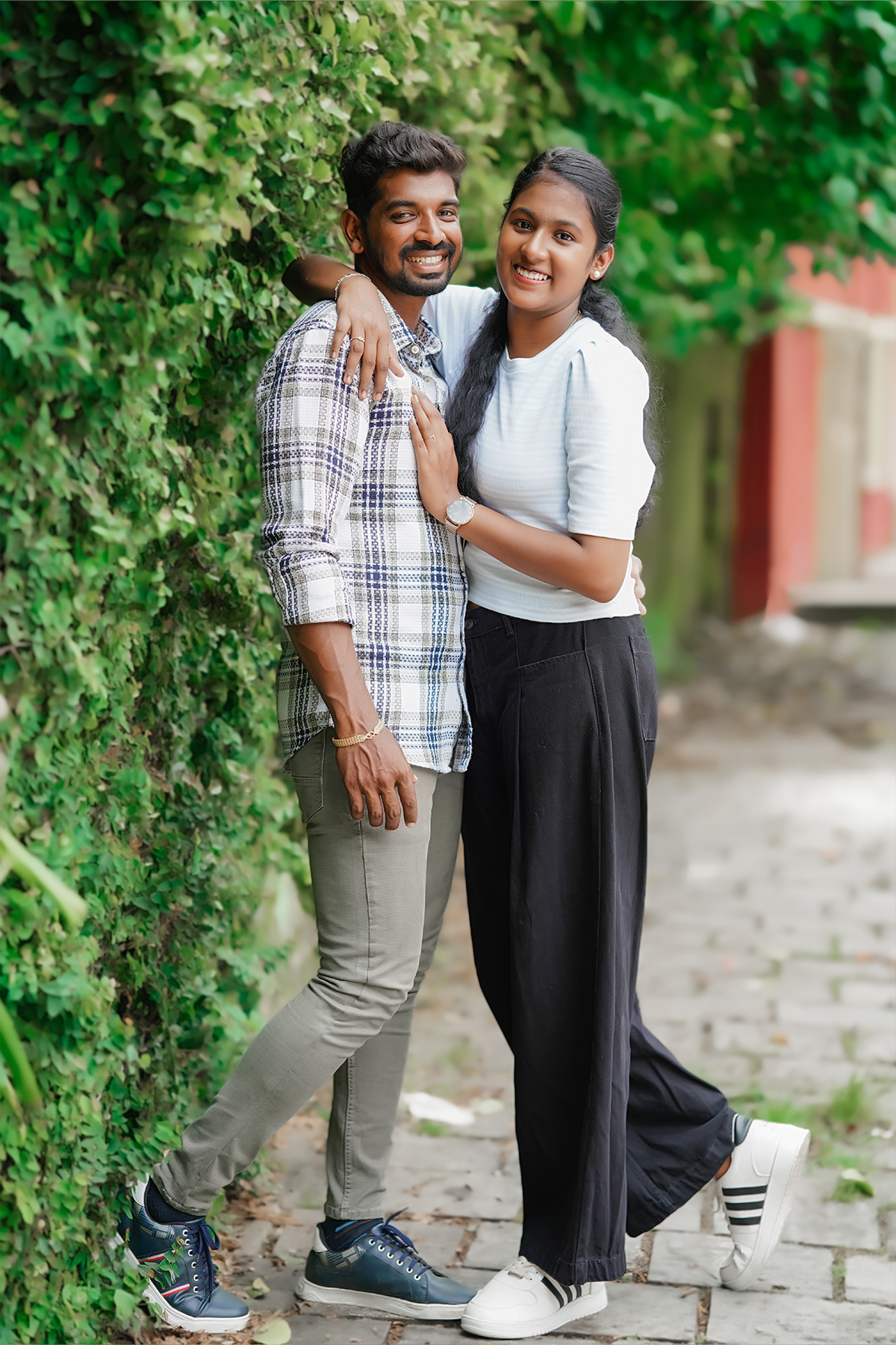 Sudhakar & Swedha image 16