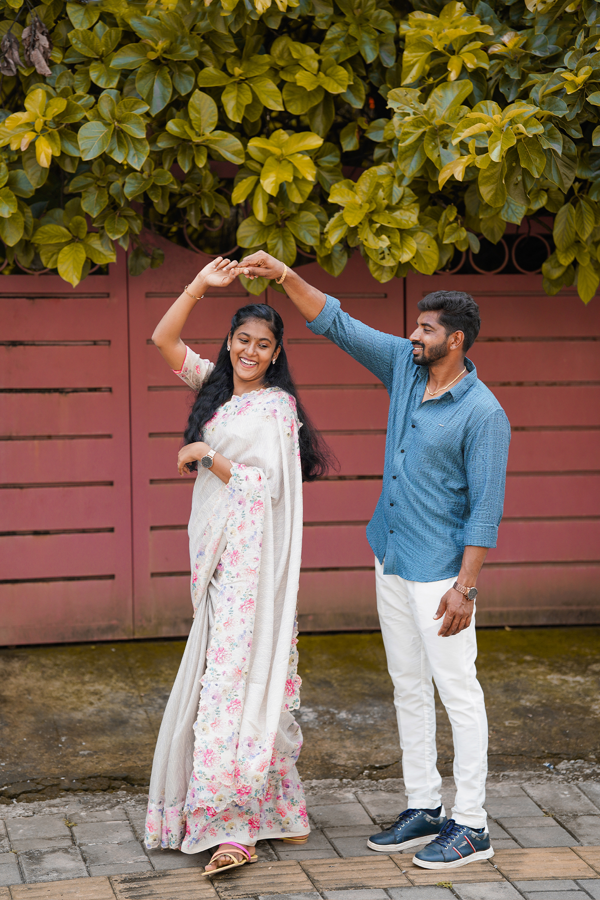 Sudhakar & Swedha image 28